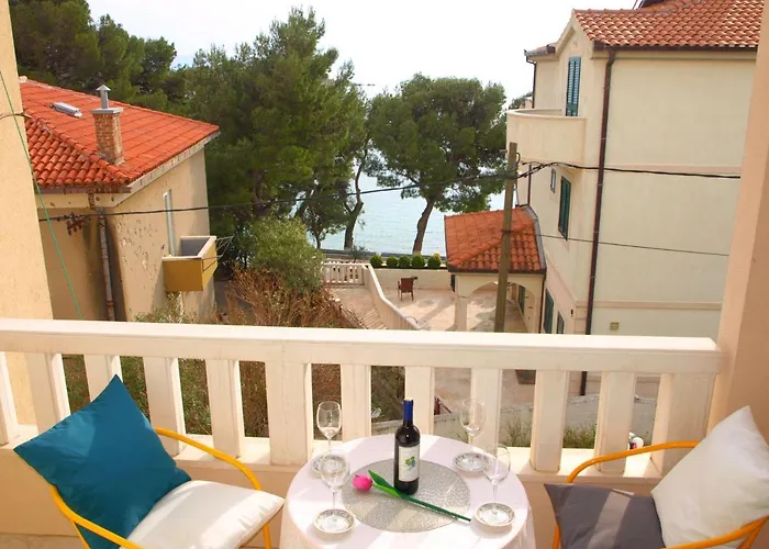 Apartments Dani Zelja